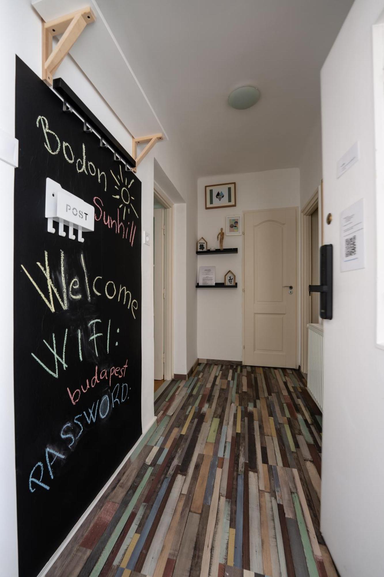 Peaceful Apartment Near Buda Castle And Chain Bridge Budapeste Exterior foto